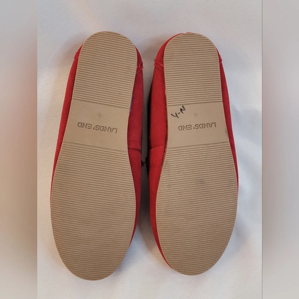 Lands' End Childrens Slip On Slippers Size 4